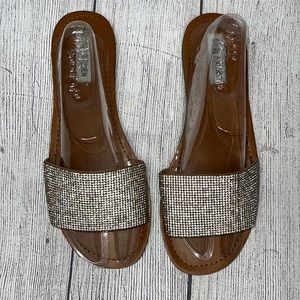 🔹 Steve Madden Rhinestone Slides